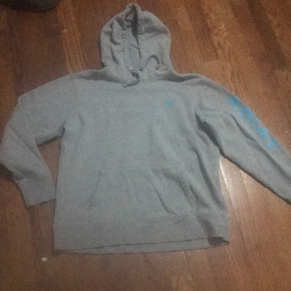 Woman’s Ariat hoodie